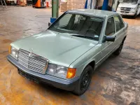 Gebraucht Mercedes 190 102 PS (75 kW) 1985 Grün Limousine