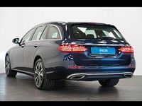 Gebraucht Mercedes E300 Avantgarde 306 PS (225 kW) 2021 Blau Limousine