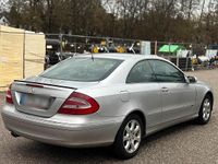 Gebraucht Mercedes CLK320 218 PS (160 kW) 2002 Silber Coupé