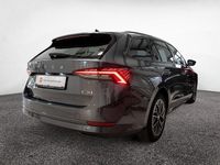 Usata Skoda Octavia Clever 150 CV (110 kW) 2021 Grigio Station wagon