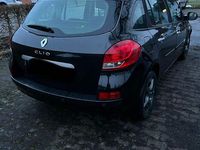 Gebraucht Renault Clio II Dynamique 101 PS (74 kW) 2010 Schwarz Limousine