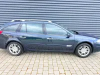 Gebraucht Renault Laguna II 135 PS (99 kW) 2005 Abyssegrün Kombi