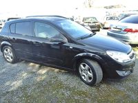 Gebraucht Opel Astra Edition 140 PS (102 kW) 2007 Schwarz Kleinwagen
