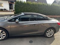 Gebraucht Opel Cascada Innovation 140 PS (102 kW) 2017 Grau Cabrio