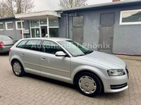 Gebraucht Audi A3 Attraction 125 PS (91 kW) 2010 Silber Kleinwagen