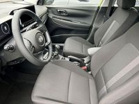 Gebraucht Hyundai i20 101 PS (74 kW) 2024 Gelb Kleinwagen