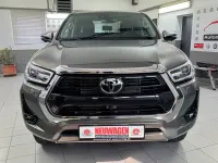 Neu Toyota HiLux Executive 204 PS (150 kW) 2026 Grün Pickup