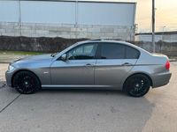 gebraucht BMW 318 Benzin *Panorama*