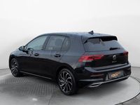 Gebraucht VW Golf VIII Active 150 PS (110 kW) 2022 Deep black perleffekt Limousine