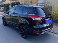 Gebraucht Ford Kuga Individual 180 PS (132 kW) 2015 Schwarz SUV