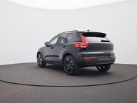Neu Volvo XC40 Plus 197 PS (144 kW) 2026 Onyx black metallic onyx black metallic SUV