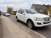 Gebraucht Mercedes ML300 204 PS (150 kW) 2009 Weiß SUV