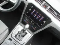Gebraucht VW Passat 150 PS (110 kW) 2022 Grau Kombi