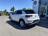 Second-hand VW T-Roc Style 150 CP (110 kW) 2023 Alb SUV