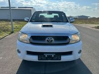 Gebraucht Toyota HiLux 120 PS (88 kW) 2010 Weiß Pickup
