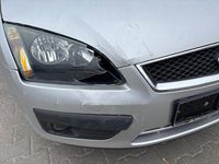 Gebraucht Ford Focus Ghia 145 PS (106 kW) 2006 Grau Limousine