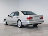 Gebraucht Mercedes E55 AMG AMG 354 PS (260 kW) 1999 Brillantsilber Limousine