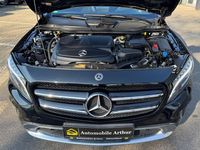 Gebraucht Mercedes GLA250 211 PS (155 kW) 2016 Schwarz SUV