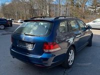 Gebraucht VW Golf VI Trendline 105 PS (77 kW) 2011 Blau Kleinwagen