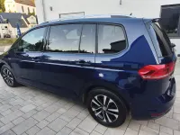 Gebraucht VW Touran 150 PS (110 kW) 2019 Blau Van / Kleinbus