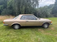 Gebraucht Mercedes 230 136 PS (100 kW) 1983 Gold Coupé