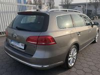 Gebraucht VW Passat Highline 160 PS (117 kW) 2012 Braun Kombi