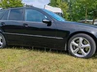 Gebraucht Mercedes 320 224 PS (164 kW) 2005 Schwarz Kombi