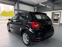 Gebraucht VW Polo 90 PS (66 kW) 2016 Schwarz Kleinwagen