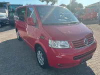 Używany VW T5 174 KM (127 kW) 2005 Czerwony Van