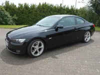 Gebraucht BMW 325 217 PS (159 kW) 2007 Schwarz Coupé