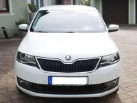 Gebraucht Skoda Rapid Drive 125 PS (91 kW) 2017 Weiß Kleinwagen