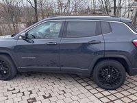Gebraucht Jeep Compass Limited 140 PS (102 kW) 2018 Grau SUV