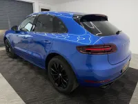 Gebraucht Porsche Macan Turbo Sport 400 PS (294 kW) 2015 Blau SUV