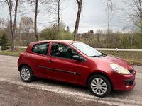 Gebraucht Renault Clio II 75 PS (55 kW) 2006 Rot Limousine
