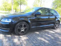 Gebraucht Audi A3 Attraction 105 PS (77 kW) 2011 Schwarz Kleinwagen
