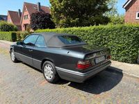 Gebraucht Mercedes E320 1995 Schwarz Cabrio