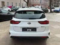Gebraucht Kia Ceed Sportswagon Vision 136 PS (100 kW) 2021 Weiß Kombi