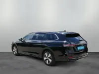Gebraucht VW Passat Elegance 150 PS (110 kW) 2025 Grenadillschwarz metallic Kombi
