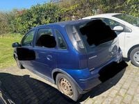 Usado Opel Corsa Cosmo 60 HP (44 kW) 2005 Azul Citadino