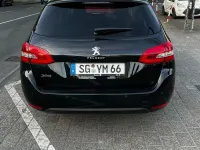 Gebraucht Peugeot 308 Allure 131 PS (96 kW) 2019 Schwarz Kombi