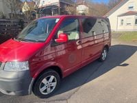 Gebraucht VW T5 131 PS (96 kW) 2007 Rot Van