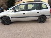 Gebraucht Opel Zafira 115 PS (84 kW) 2000 Silber Van / Kleinbus