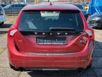 Używany Volvo V60 190 KM (139 kW) 2014 Czerwony Kombi