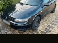 Usata Seat Leon 105 CV (77 kW) 2002 Nero Utilitaria