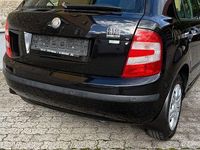Gebraucht Skoda Fabia Ambiente 75 PS (55 kW) 2008 Schwarz Limousine