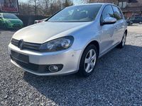 Gebraucht VW Golf VI Team 105 PS (77 kW) 2011 Silber Kleinwagen