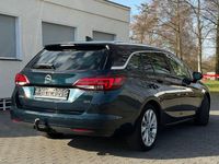 Gebraucht Opel Astra 136 PS (100 kW) 2016 Grün Kombi