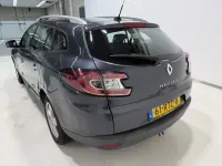 Gebraucht Renault Mégane GrandTour Dynamique 110 PS (80 kW) 2011 Grau Kombi