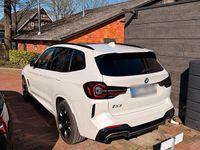 Gebraucht BMW iX3 Shadowline 151 kW (206 PS) 2023 Weiß SUV