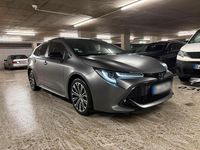 Gebraucht Toyota Corolla Hybrid Team 98 PS (72 kW) 2020 Grau Kombi